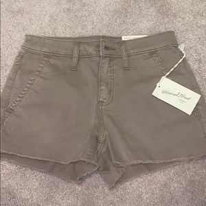 khaki shorts